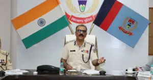 झारखंड: DGP का ये आदेश बढ़ा सकती है टेल्को थाना के मुंशी एवं अन्य पुलिस कर्मियों की मुश्किलें, पढ़ें खबर